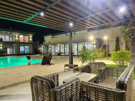 8 otaqlı həyət evi/bağ evi - Mərdəkan q. - 600 m²