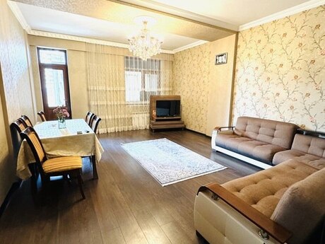 4 otaqlı yeni tikili - 28 May m. - 120 m²