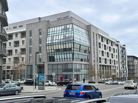 4 otaqlı yeni tikili - Ağ şəhər q. - 202 m²