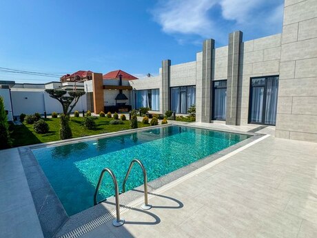 4 otaqlı həyət evi/bağ evi - Mərdəkan q. - 210 m²