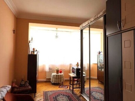 4 otaqlı mənzil, 145 m², İnşaatçılar: 320 000 ₼ 5