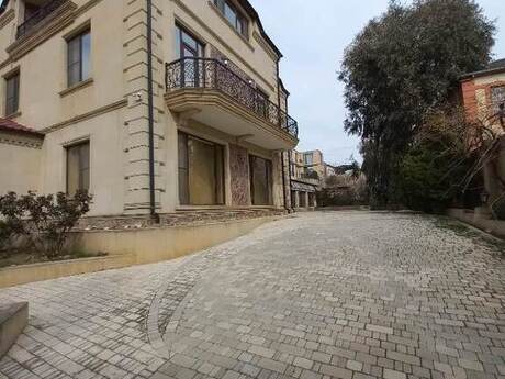 4 otaqlı həyət evi/bağ evi - Badamdar q. - 340 m²
