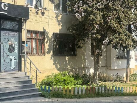 Elan №5090352 - Bakı, Memar Əcəmi m., 3 otaqlı, 62 m², 1/5 mərtəbə