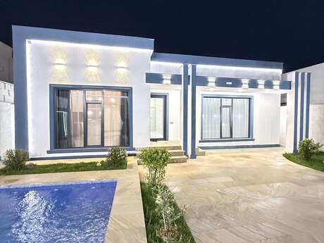 4 otaqlı həyət evi/bağ evi - Şüvəlan q. - 140 m²