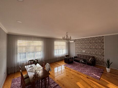 8 otaqlı həyət evi/bağ evi - Bərdə - 373 m²