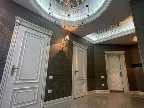 Elan №5098972 - Bakı, Nizami m., 4 otaqlı, 204 m², 15/20 mərtəbə