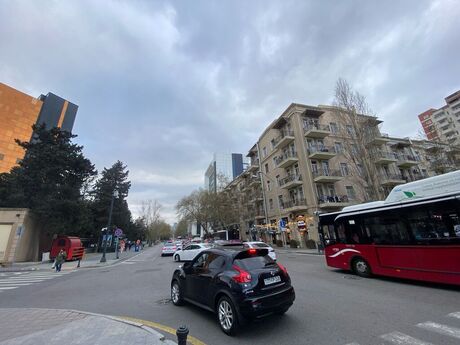 2 otaqlı köhnə tikili - 28 May m. - 68 m²