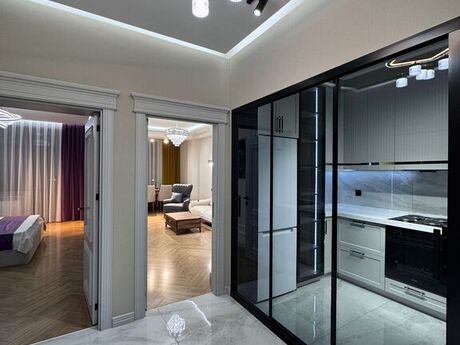 Kirayə 2 otaqlı mənzil, 65 m², 8 Noyabr: 1 100 ₼/ay 4