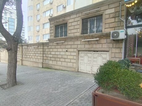 Obyekt - Yasamal r. - 150 m²