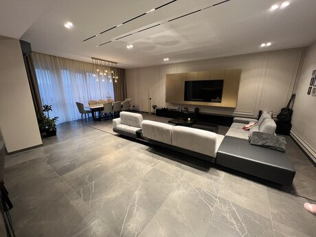 Elan №5102778 - Bakı, Şah İsmayıl Xətai m., 3 otaqlı, 200 m², 11/25 mərtəbə