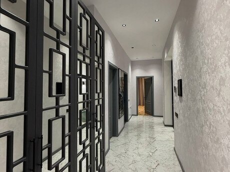 4 otaqlı həyət evi/bağ evi - Bilgəh q. - 300 m²
