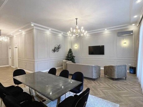 4 otaqlı həyət evi/bağ evi - Nardaran q. - 200 m²