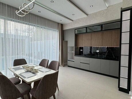 4 otaqlı həyət evi/bağ evi - Mərdəkan q. - 250 m²