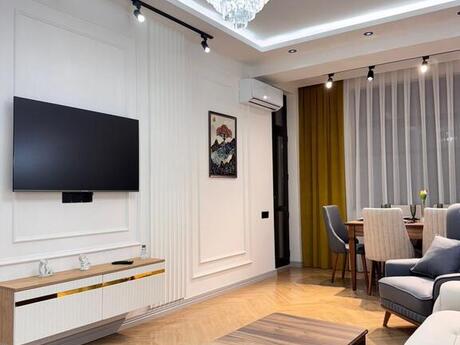 Объявление №5104388 - Баку, м. 8 ноября, 2-комн., 70 м², 14/18 этаж