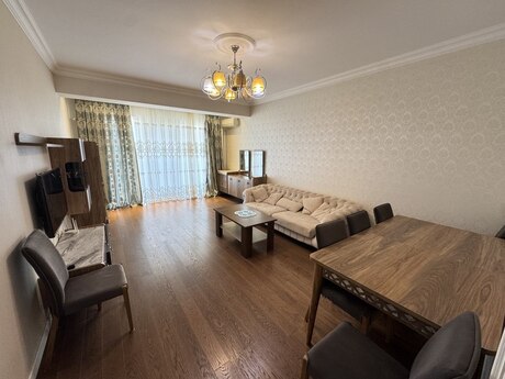 2 otaqlı yeni tikili - Şah İsmayıl Xətai m. - 78 m²