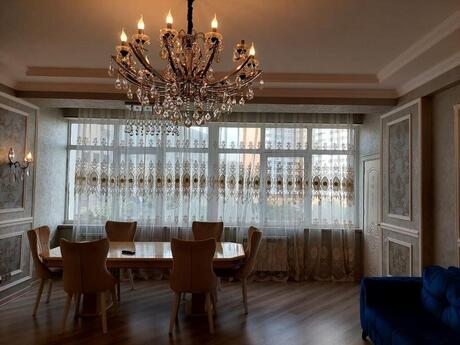 Объявление №5106685 - Баку, м. Насими, 3-комн., 120 м², 5/16 этаж