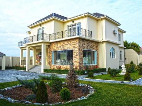 5 otaqlı həyət evi/bağ evi - Şüvəlan q. - 450 m²