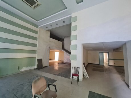 Obyekt - Nəriman Nərimanov m. - 1714 m²