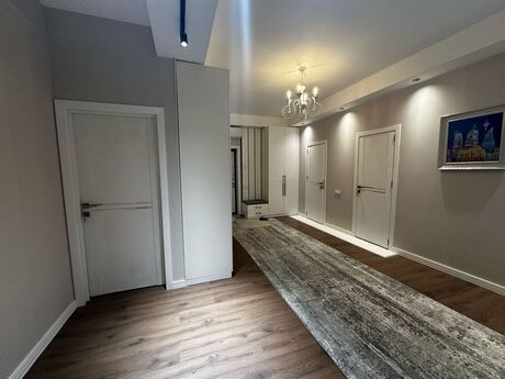 4-room apartment, 192 m², Şah İsmayıl Xətai: 510 000 ₼ 5
