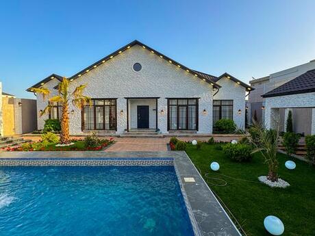 5 otaqlı həyət evi/bağ evi - Mərdəkan q. - 200 m²