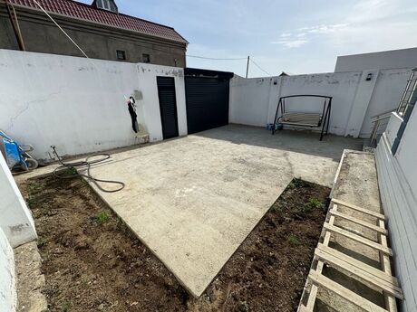 3 otaqlı həyət evi/bağ evi - Badamdar q. - 140 m²