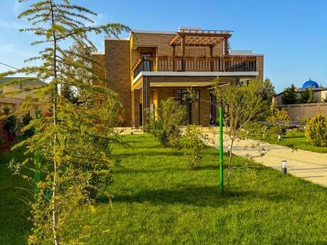 6 otaqlı həyət evi/bağ evi - Mərdəkan q. - 475 m²