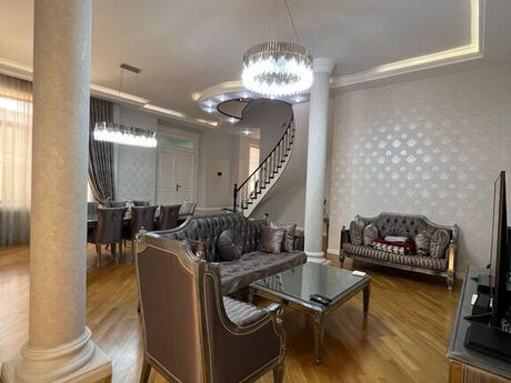 5 otaqlı həyət evi/bağ evi - Avtovağzal m. - 430 m²