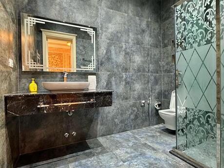 House with Garden, Villa For Sale