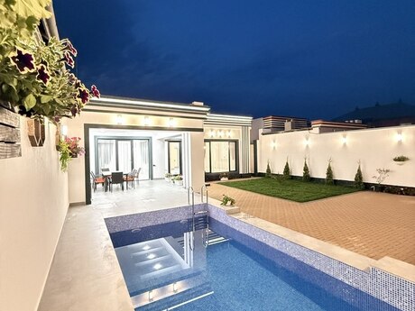 4 otaqlı həyət evi/bağ evi - Mərdəkan q. - 180 m²