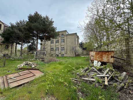 10 otaqlı həyət evi/bağ evi - Badamdar q. - 500 m²