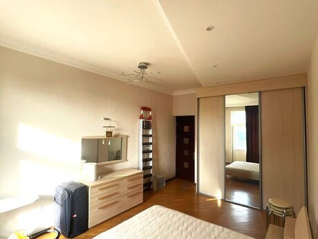 4 otaqlı mənzil, 175 m², Elmlər Akademiyası: 495 000 ₼ 5