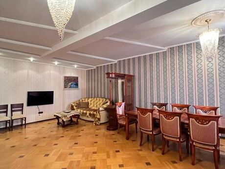4 otaqlı yeni tikili - Elmlər Akademiyası m. - 168 m²