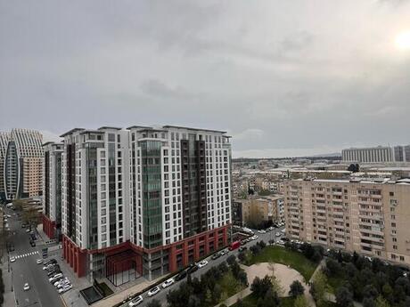 4 otaqlı yeni tikili - Elmlər Akademiyası m. - 168 m²