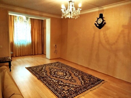 2 otaqlı köhnə tikili - 28 May m. - 60 m²