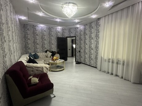 5 otaqlı həyət evi/bağ evi - Suraxanı q. - 160 m²