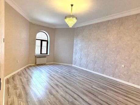 6 otaqlı həyət evi/bağ evi - Mərdəkan q. - 360 m²