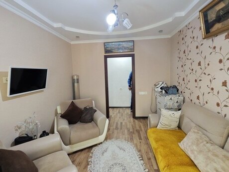 5-комн. вторичка - пос. Бакиханова - 120 м²