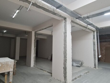 Obyekt - Ağ şəhər q. - 465 m²