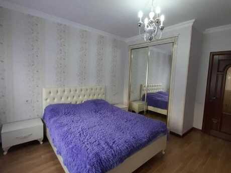 4 otaqlı köhnə tikili - Elmlər Akademiyası m. - 105 m²