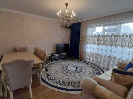 4 otaqlı köhnə tikili - Elmlər Akademiyası m. - 105 m²