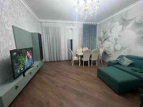 Elan №5119266 - Bakı, İçəri Şəhər m., 3 otaqlı, 110 m², 5/6 mərtəbə