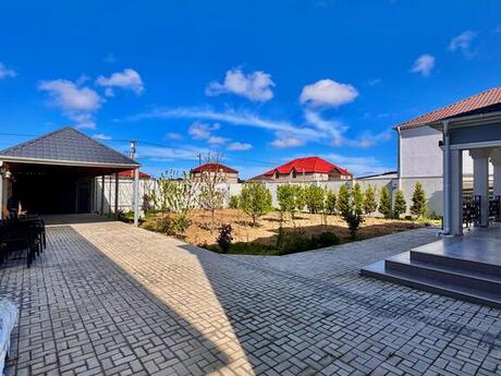 5 otaqlı həyət evi/bağ evi - Mərdəkan q. - 350 m²
