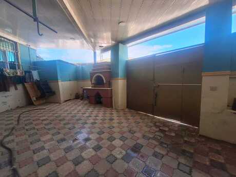 4 otaqlı həyət evi/bağ evi - Bayıl q. - 176 m²