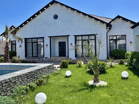 5 otaqlı həyət evi/bağ evi - Mərdəkan q. - 220 m²
