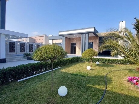 4-комн. дом/дача - пос. Бузовна - 250 м²