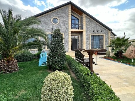 5-комн. дом/дача - пос. Бильгях - 250 м²