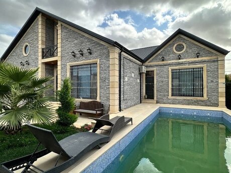 5-комн. дом/дача - пос. Бильгях - 250 м²