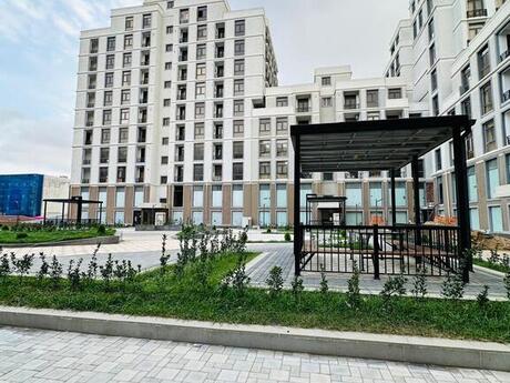 Elan №5120831 - Bakı, 8 Noyabr m., 3 otaqlı, 102 m², 10/13 mərtəbə