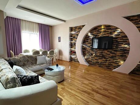 3-room apartment, 138 m², 28 May: 685 000 ₼ 2