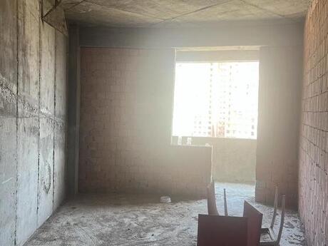 4 otaqlı mənzil, 230 m², 8-ci mikrorayon: 345 000 ₼ 4